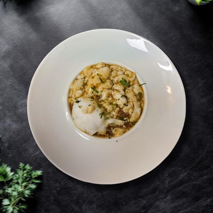 {Indo-Cchina Soup Is Ideal As A Remedy For Colds, Sore Throat & Seasonal Flu.This Is One Of La Rosa's Special Soups}